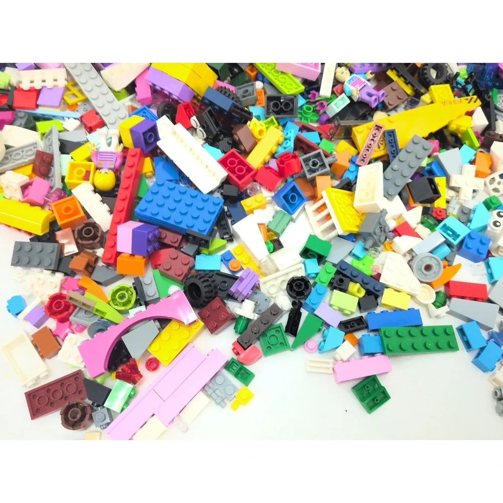 6 Pounds Lego Bricks Loose Friends Minifigs Pieces From several Kits